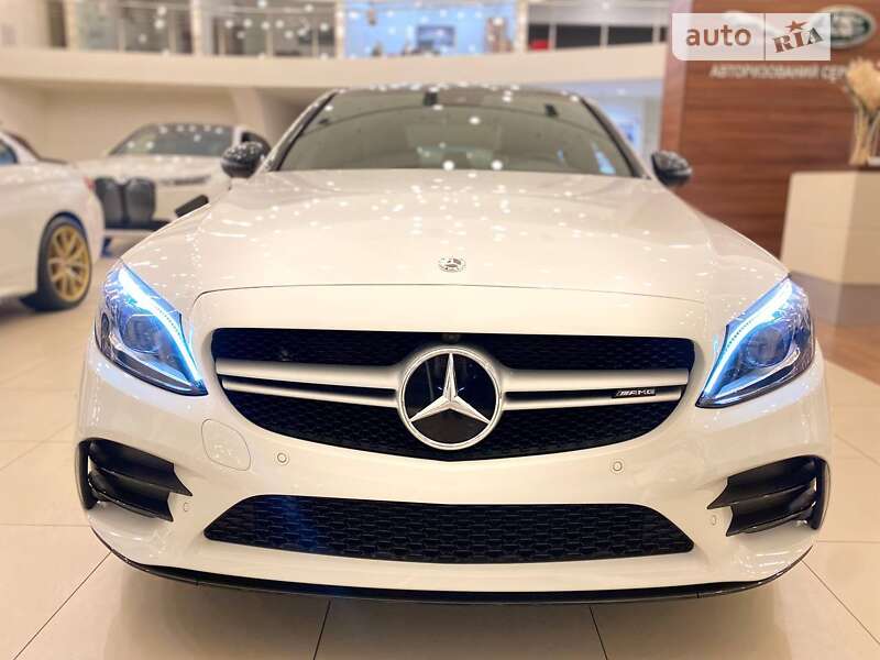 Mercedes-benz C43 (2019)