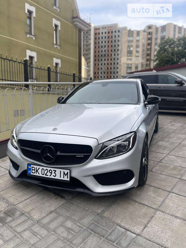 Mercedes-benz C43 (2017)
