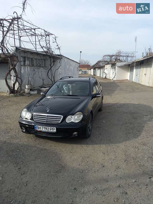 Mercedes-benz C-class (2006)