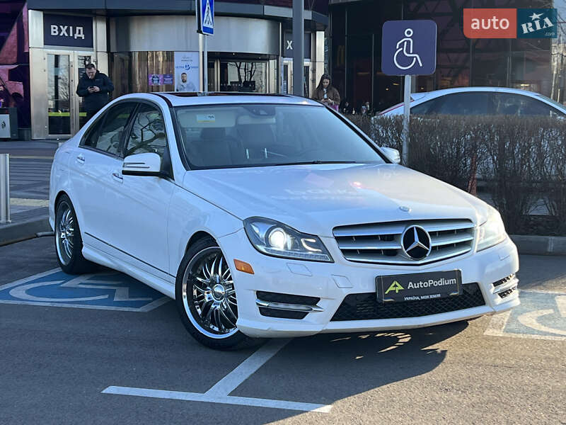Mercedes-benz C-class (2012)