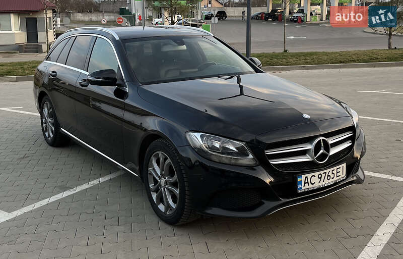 Mercedes-benz C-class (2016)