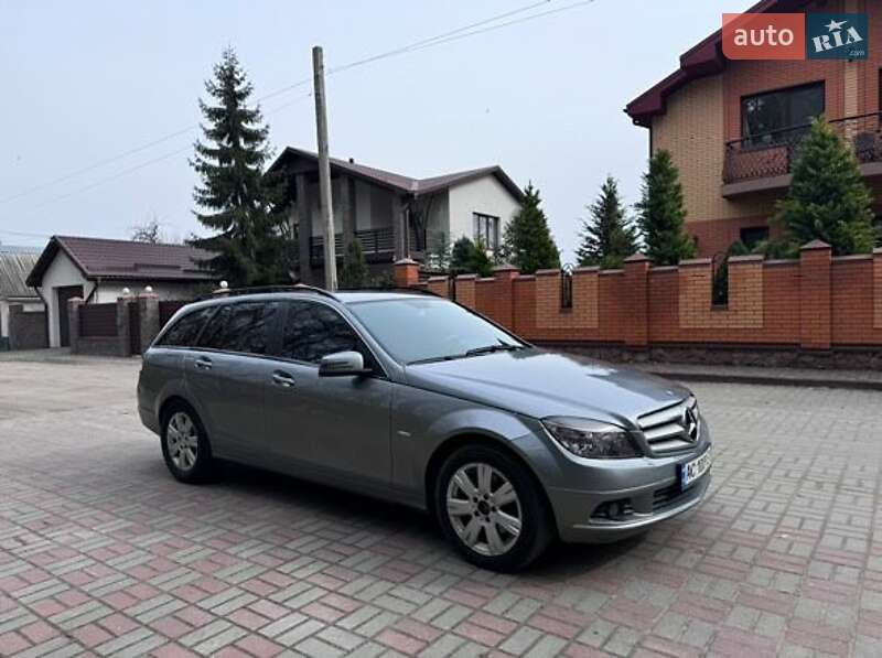 Mercedes-benz C-class (2010)