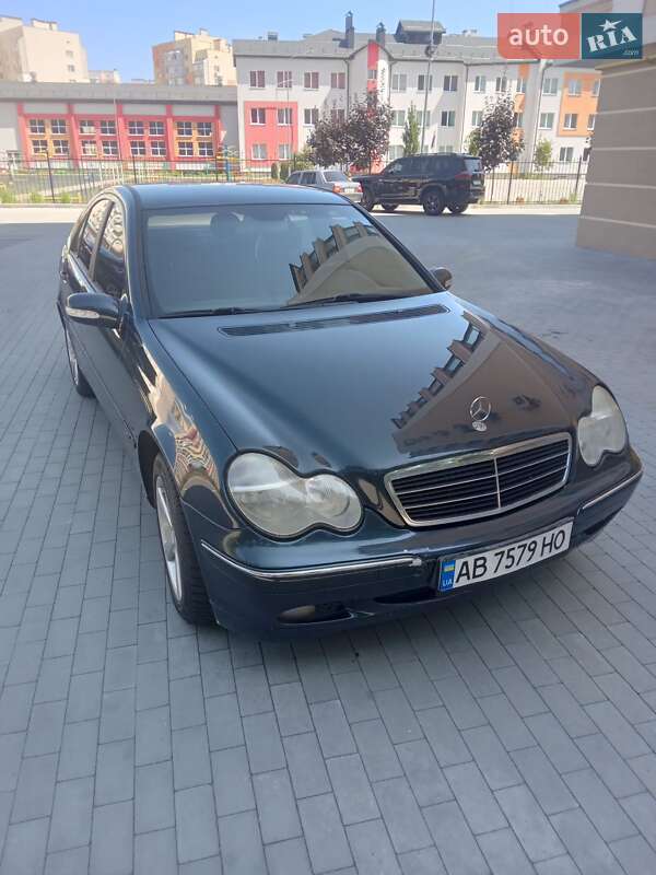 Mercedes-benz C-class (2002)