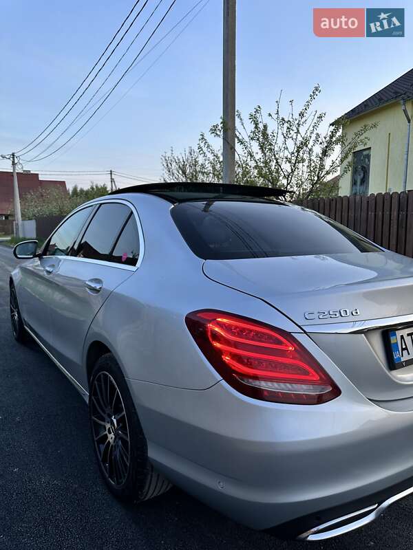 Mercedes-benz C-class (2016)