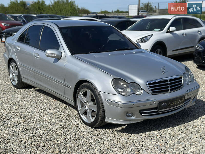 Mercedes-benz C-class (2005)