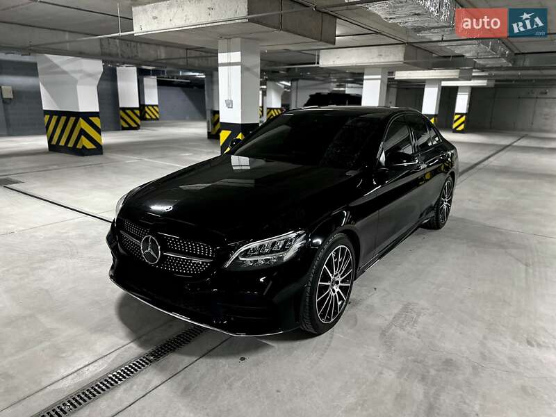 Mercedes-benz C-class (2018)