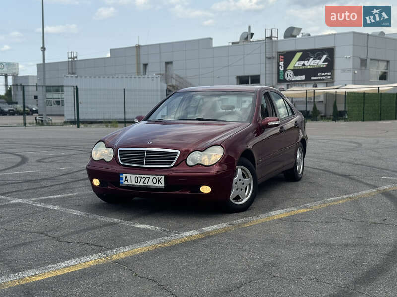 Mercedes-benz C-class (2001)