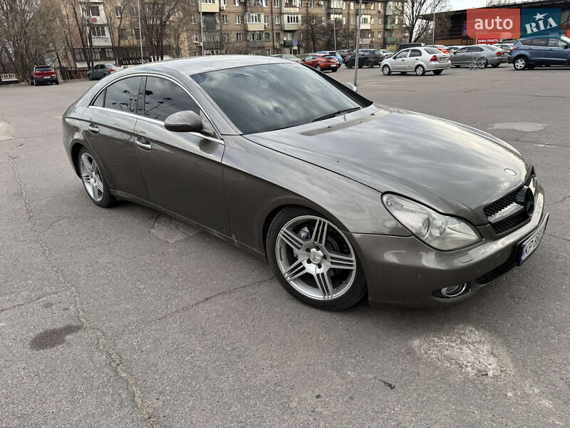 Mercedes-benz Cls-class (2005)