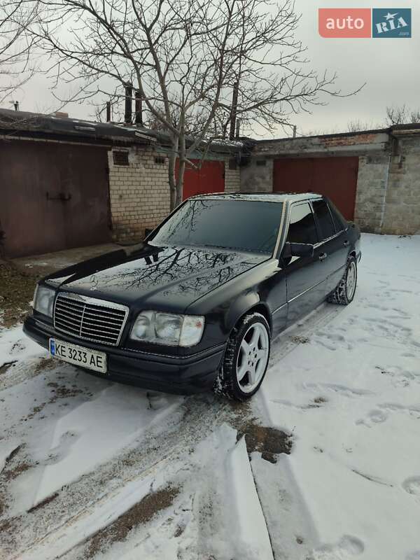 Mercedes-benz E-class (1992)