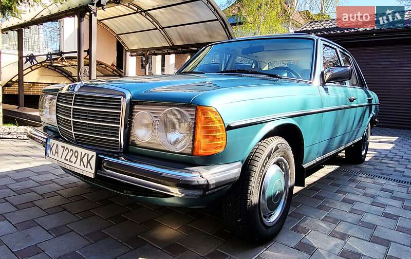 Mercedes-benz E-class (1980)