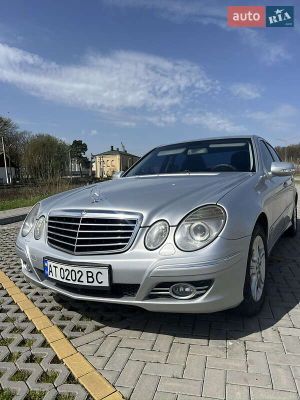 Mercedes-benz E-class (2008)