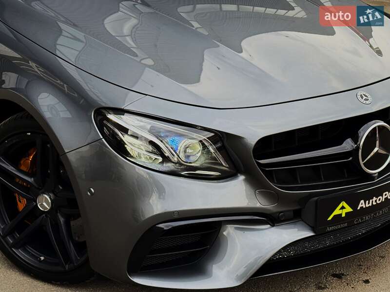 Mercedes-benz E-class (2018)