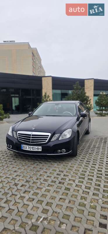 Mercedes-benz E-class (2010)