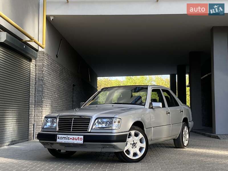 Mercedes-benz E-class (1995)