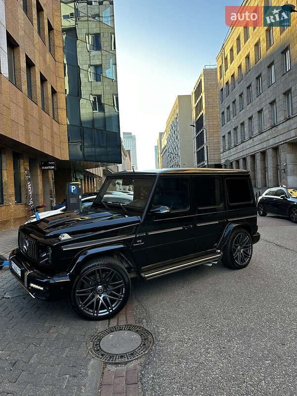 Mercedes-benz G-class (2010)