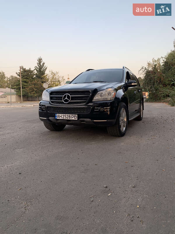 Mercedes-benz Gl-class (2007)