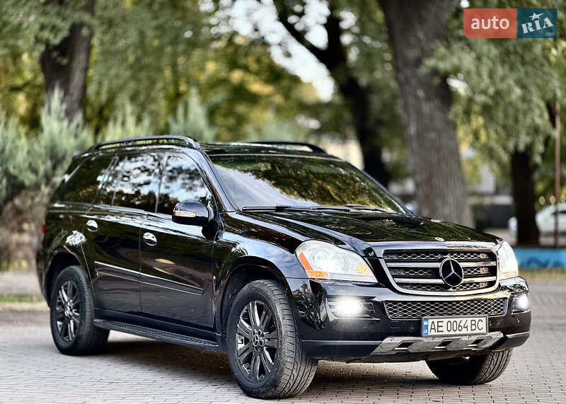 Mercedes-benz Gl-class (2008)