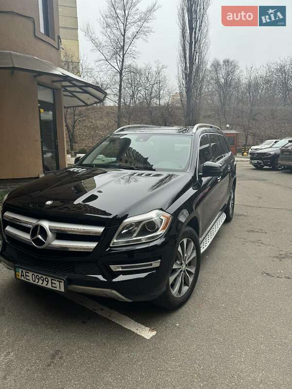 Mercedes-benz Gl-class (2015)