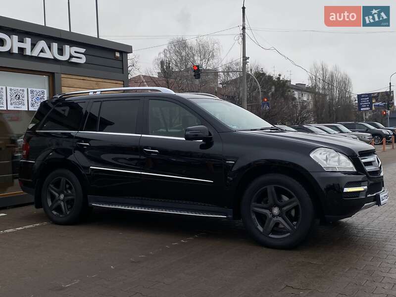 Mercedes-benz Gl-class (2010)