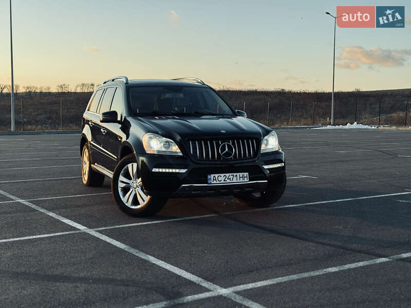 Mercedes-benz Gl-class (2012)