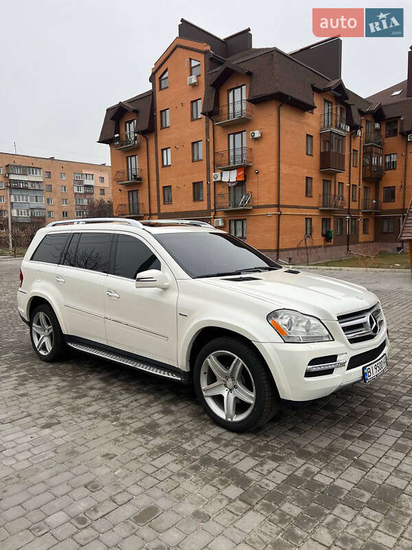 Mercedes-benz Gl-class (2011)