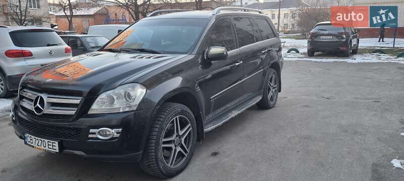Mercedes-benz Gl-class (2008)
