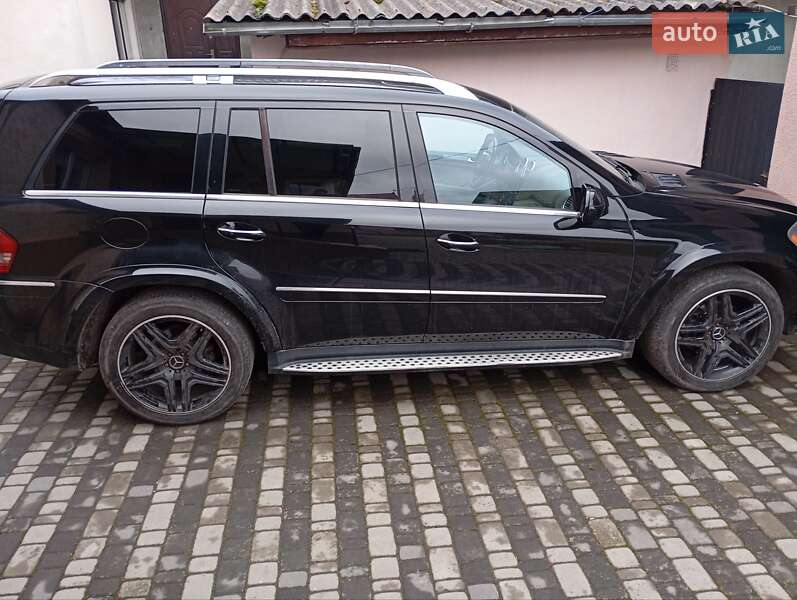 Mercedes-benz Gl-class (2008)