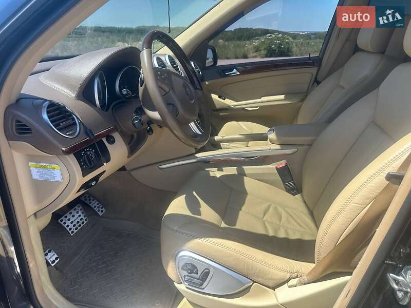 Mercedes-benz Gl-class (2008)