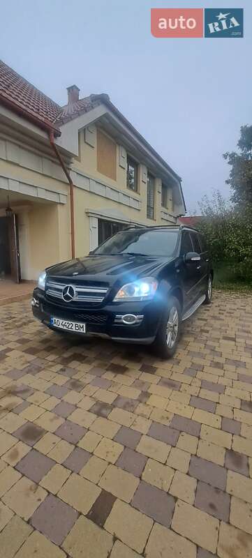 Mercedes-benz Gl-class (2008)