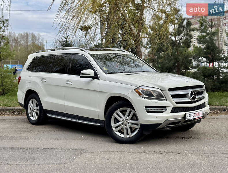 Mercedes-benz Gl-class (2012)