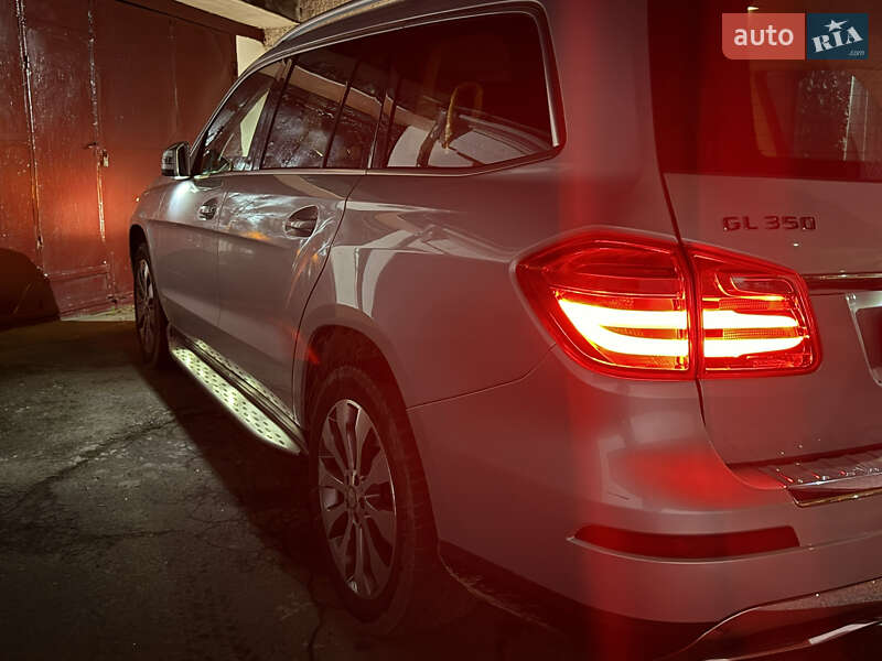 Mercedes-benz Gl-class (2013)