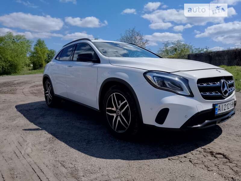 Mercedes-benz Gla-class (2018)