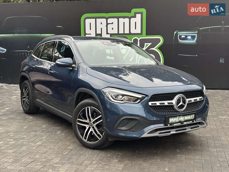 Mercedes-benz Gla-class (2020)
