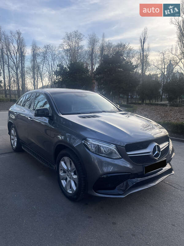 Mercedes-benz Gle-class coupe (2016)
