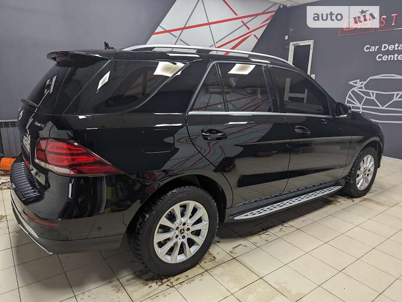Mercedes-benz Gle-class (2018)