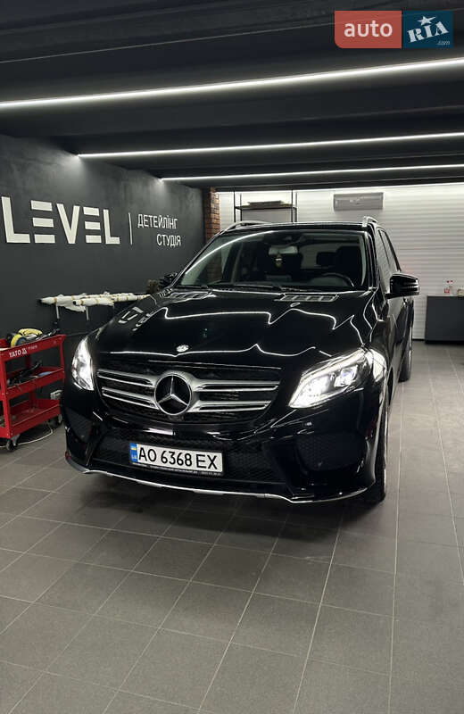 Mercedes-benz Gle-class (2016)