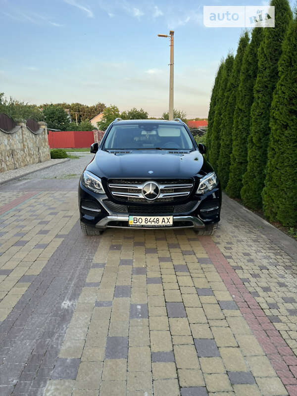 Mercedes-benz Gle-class (2017)