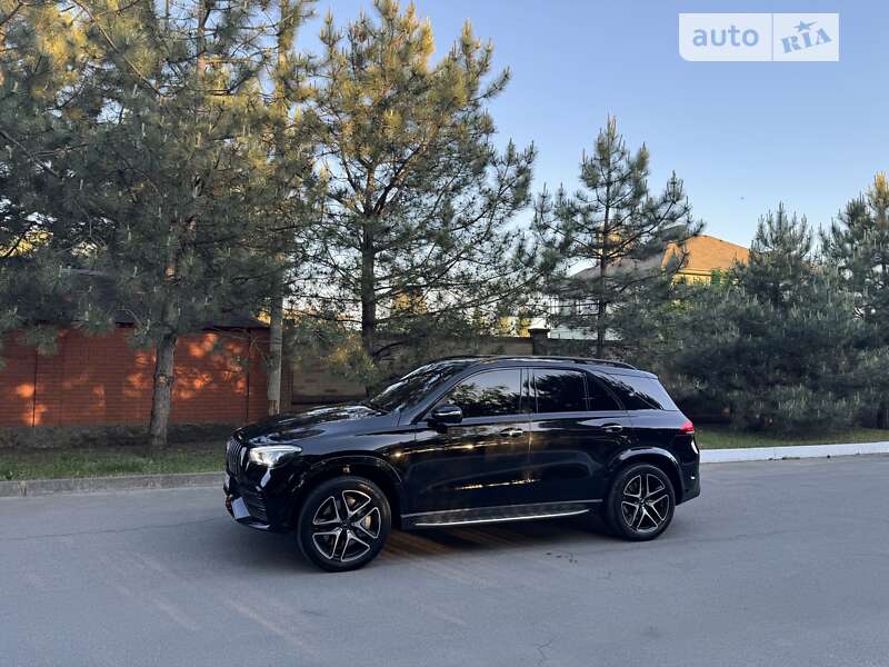 Mercedes-benz Gle-class (2021)