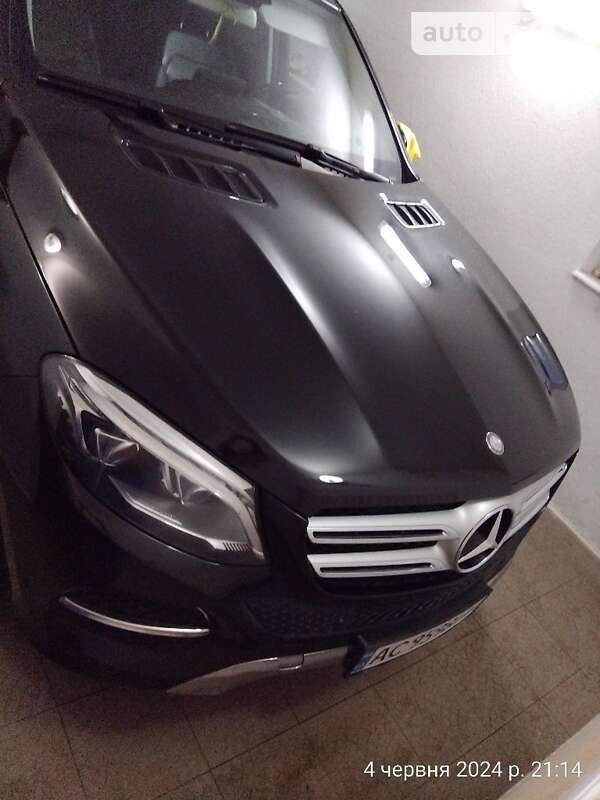 Mercedes-benz Gle-class (2016)