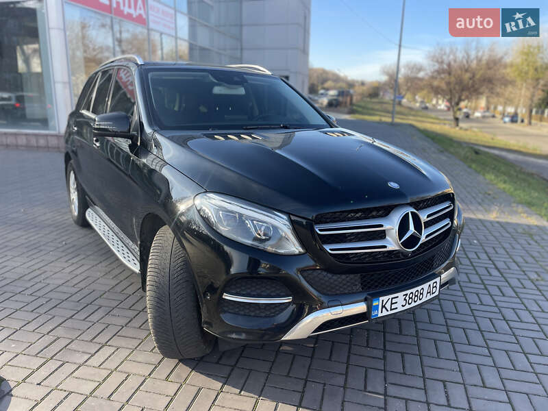 Mercedes-benz Gle-class (2016)