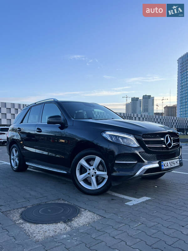 Mercedes-benz Gle-class (2016)