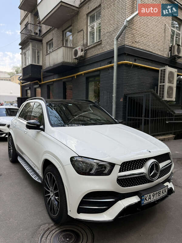 Mercedes-benz Gle-class (2021)