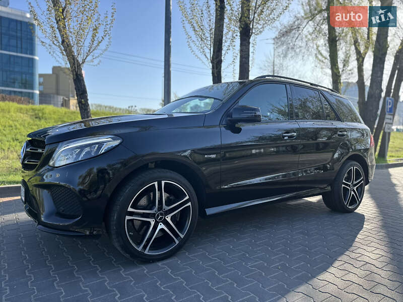 Mercedes-benz Gle-class (2016)