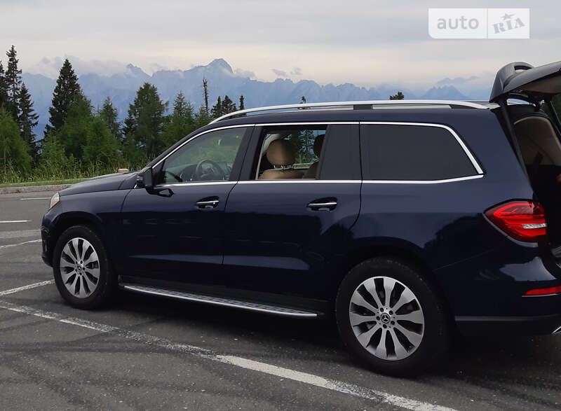 Mercedes-benz Gls-class (2017)