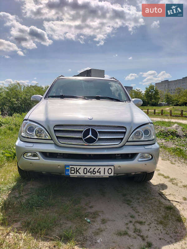 Mercedes-benz M-class (2003)