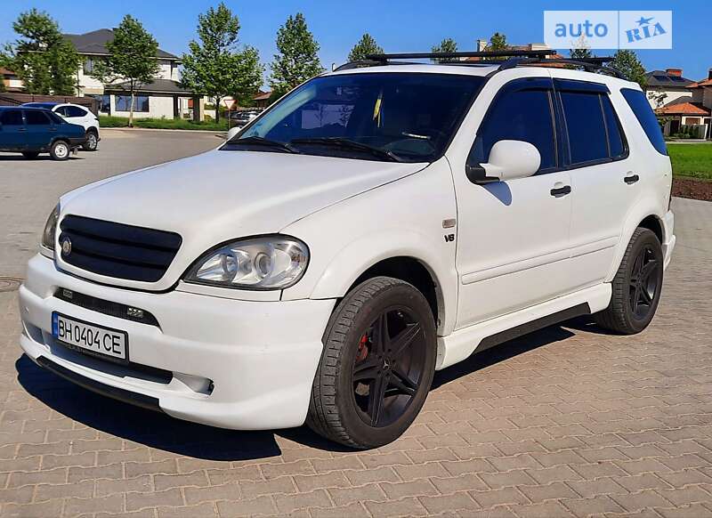 Mercedes-benz M-class (1999)