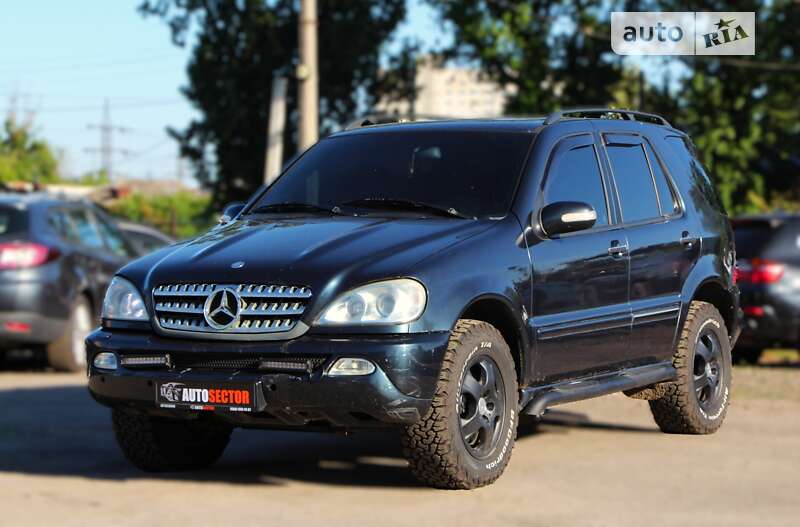 Mercedes-benz M-class (2002)