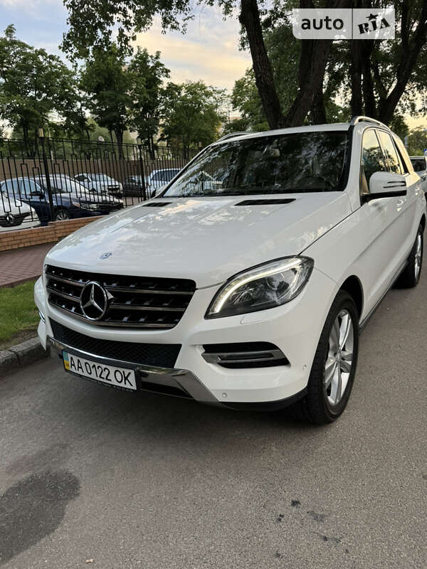 Mercedes-benz M-class (2014)