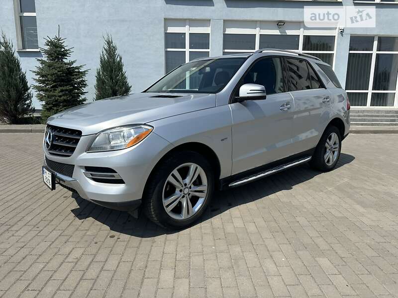 Mercedes-benz M-class (2012)