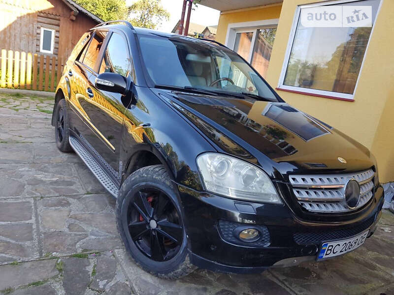 Mercedes-benz M-class (2007)